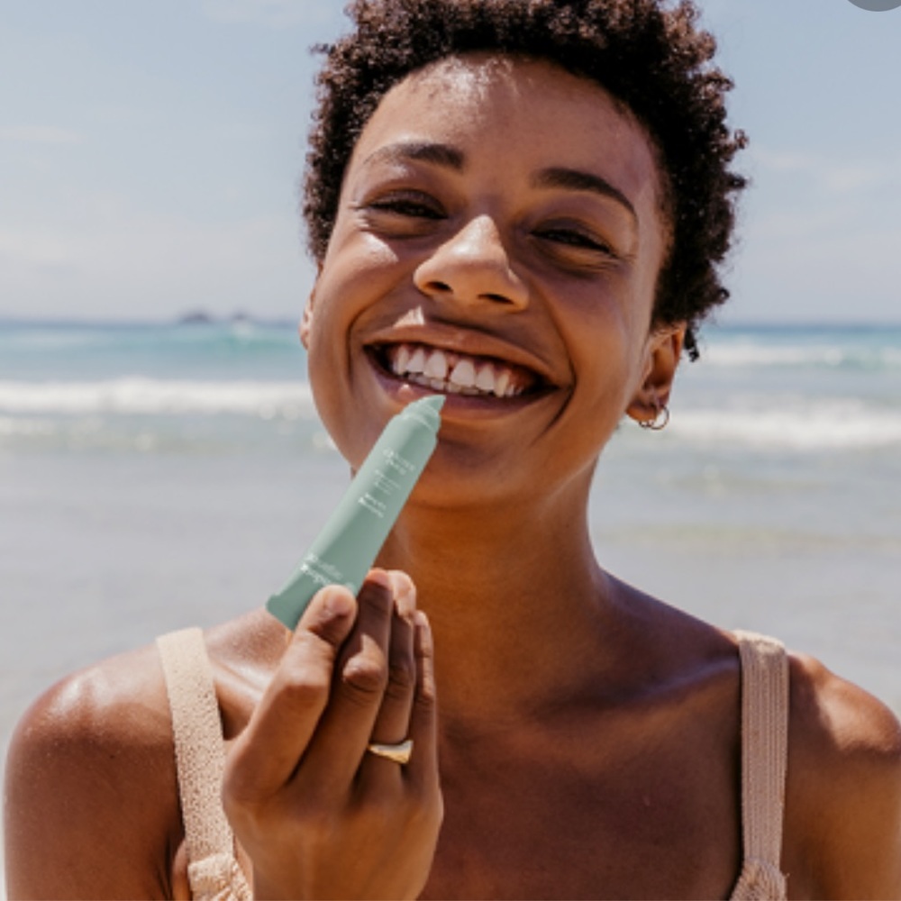 ✨ Endota Spa Organics Hydrating Lip Balm